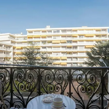 Welkeys - Palais Thermal Apartment Biarritz
